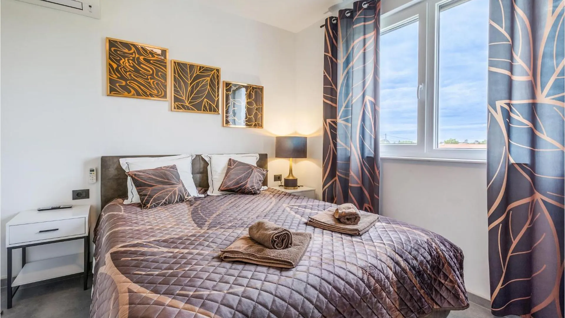 3 Bedroom Amazing Home In Valbandon Holiday home