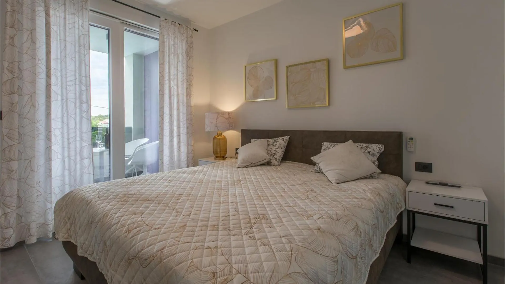 Holiday home 3 Bedroom Amazing Home In Valbandon