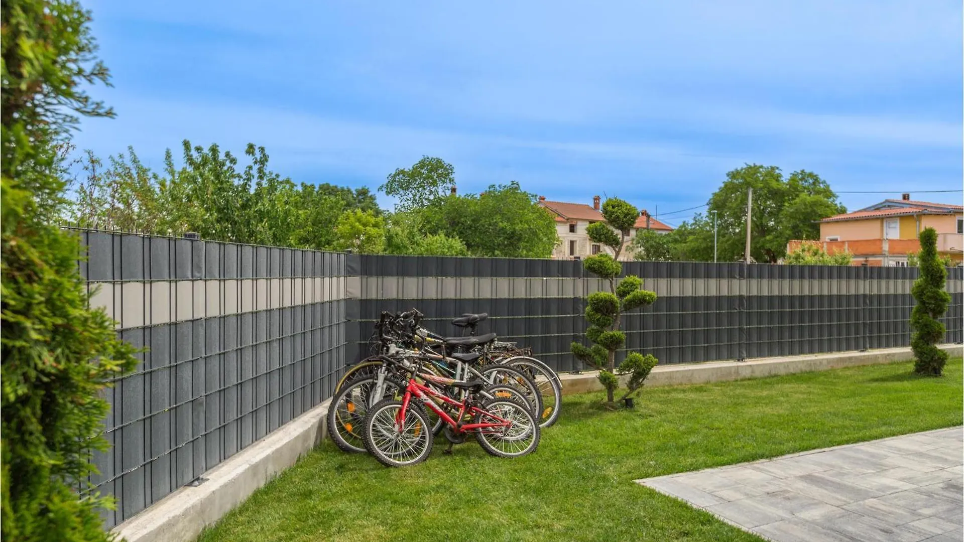 3 Bedroom Amazing Home In Valbandon
